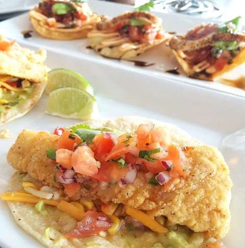plate of fish tacos
